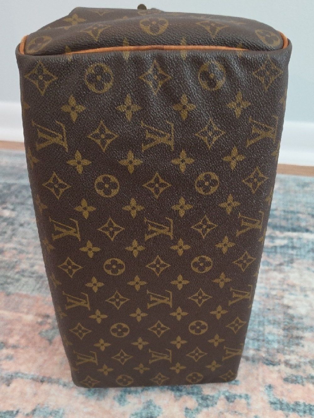 Impeccable Vintage Louis Vuitton Speedy 35 Monogram Satchel - Picture 9 of 15